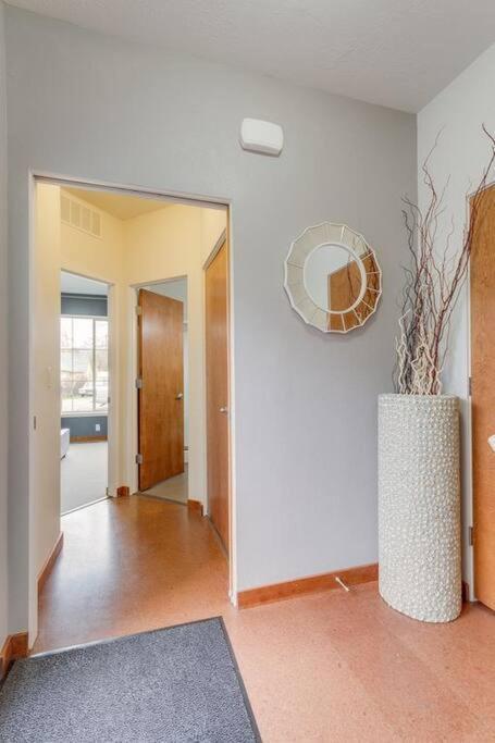 Brand New Downtown Modern 5 Beds, 3 Full Baths Vermont Avenue, Boise Exteriör bild